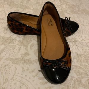 Mr. Cat Animal print flats